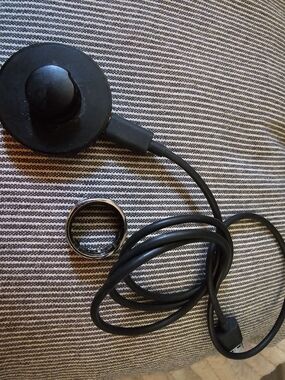 Oura Gen 3 Silver Smart Ring with Black Charger Size 12